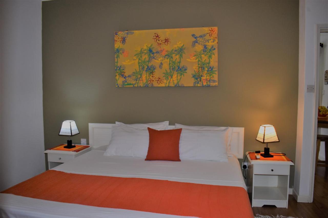 Sunbird Bungalow Anse Boileau Bagian luar foto