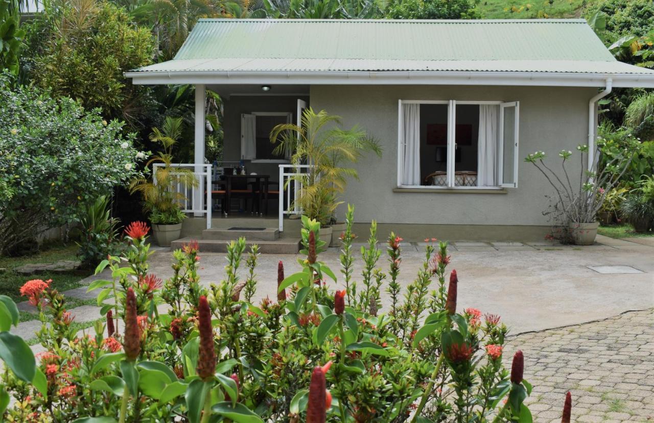 Sunbird Bungalow Anse Boileau Bagian luar foto